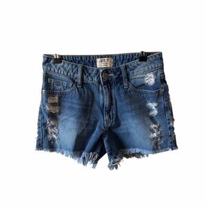 L.T.J Letter To. Juliet Distressed Jean Shorts‎
